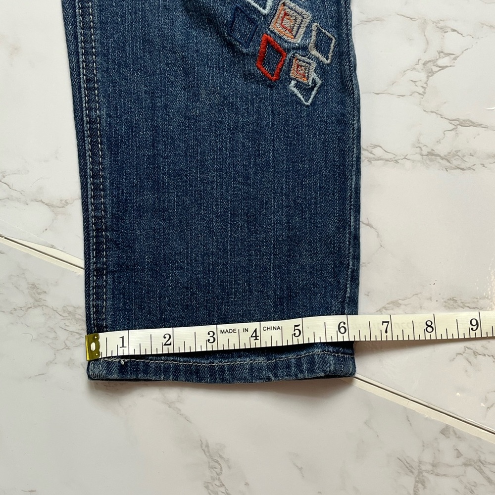 Democracy Girlfriend diamond embroidered jeans, size 6 - Picture 8 of 10